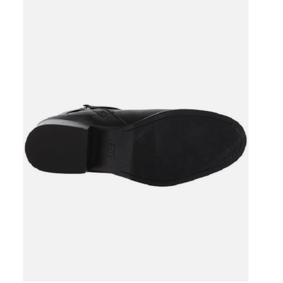 Frye Kristen Harness Short Boot Black Smooth Antique Pull Up 7 B MSRP $358 - Picture 3 of 16